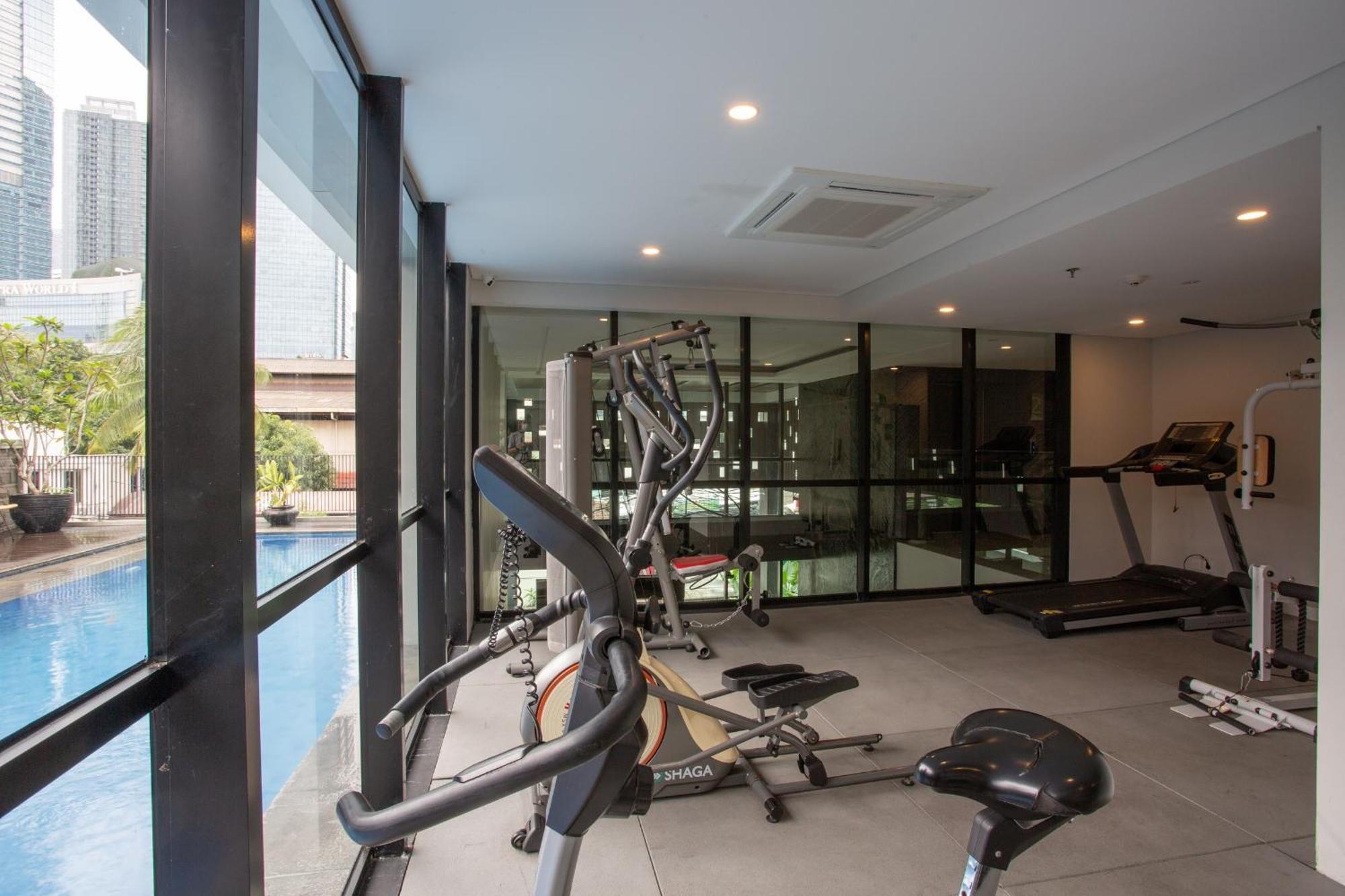 Avissa Suites Jakarta Exterior photo