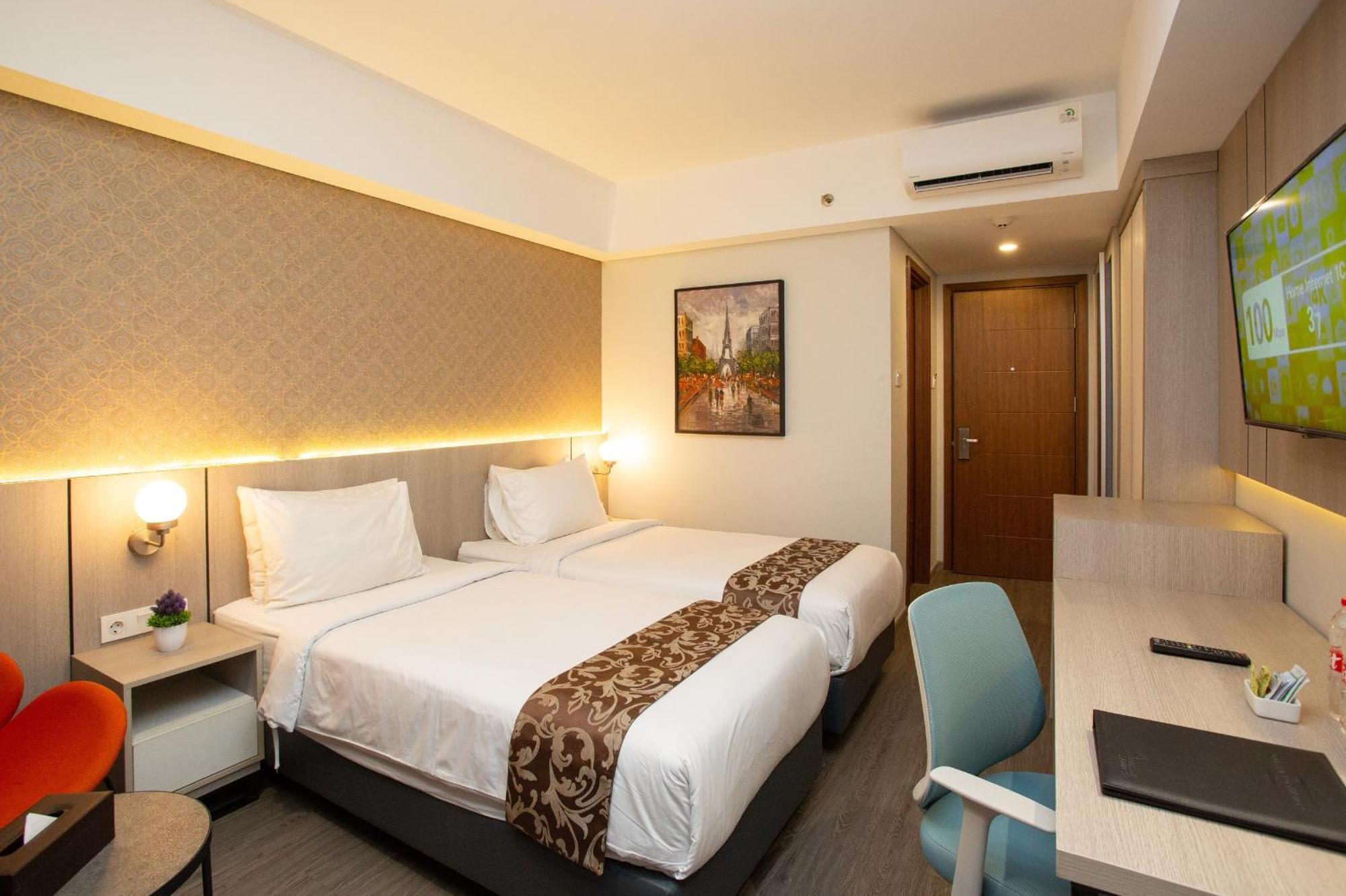 Avissa Suites Jakarta Exterior photo